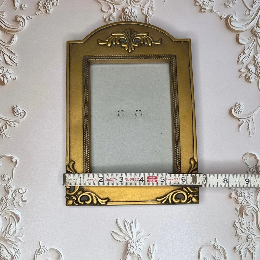 Vintage Gold Ornate Picture Frame